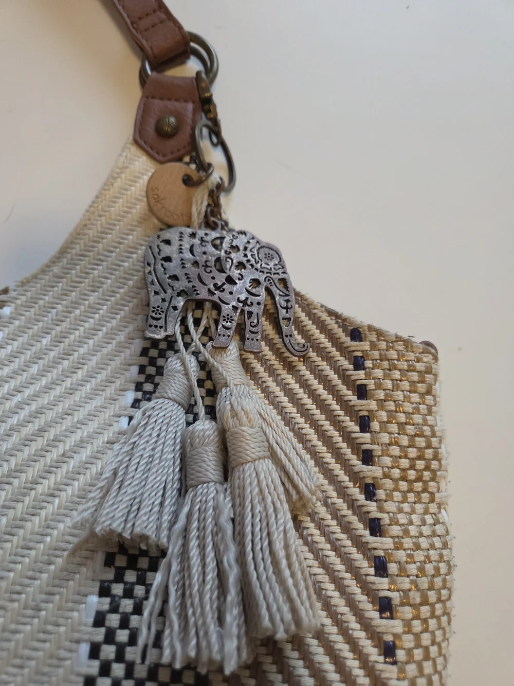 Sakroots stylish woven